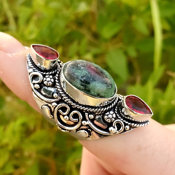 New Huge Ruby Zoisite and Garnet 925 Silver Statement Ring. - Picture 7 of 16